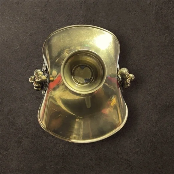 Vintage Solid Brass Basket With Handle Made In Italy With Leaf And Grape Design - Picture 4 of 9